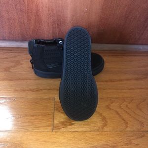 Like New - High Top Black Vans